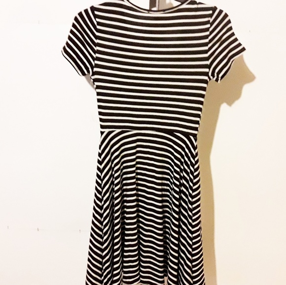 Charlotte Russell Faux Striped Wrap dress - Picture 2 of 2